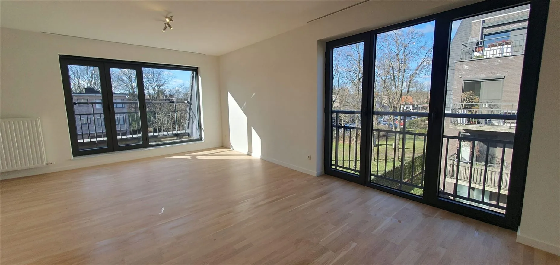 Appartement À Louer - 2930 BRASSCHAAT BE Image 4